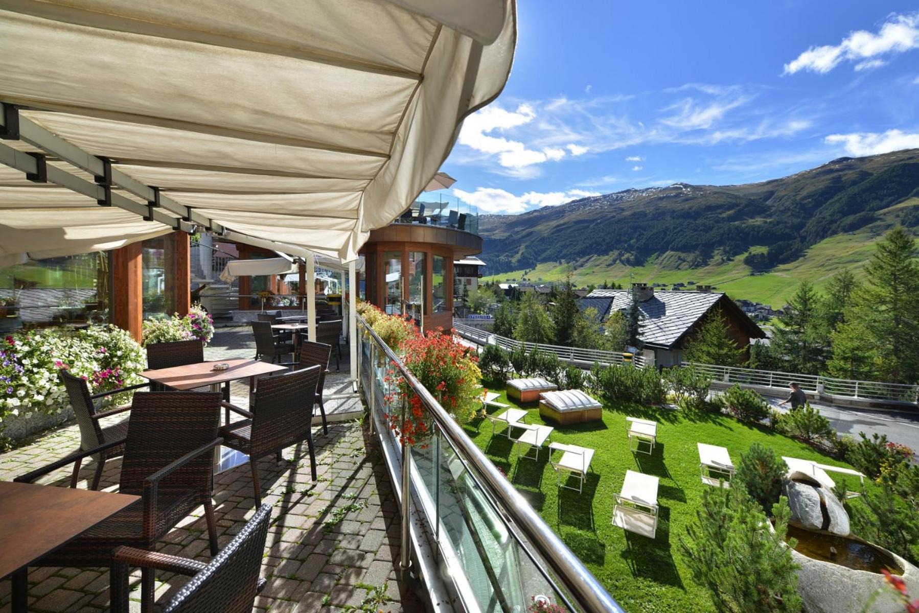 Hotel Baita Montana Livigno Extérieur photo