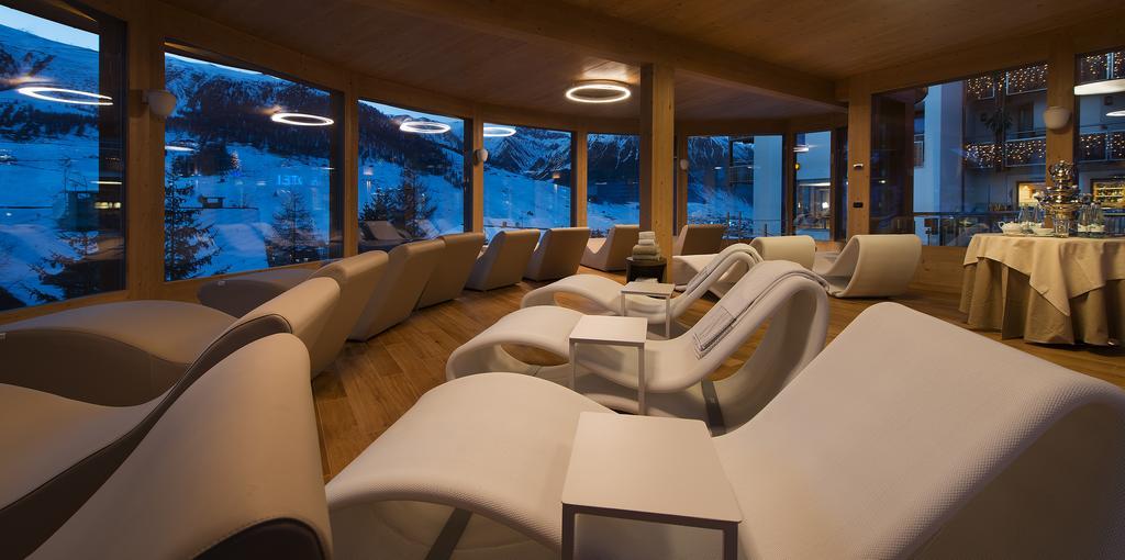 Hotel Baita Montana Livigno Extérieur photo