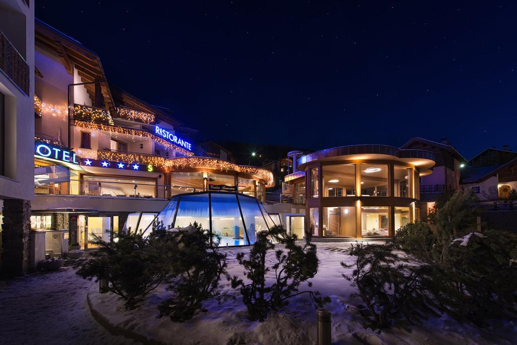 Hotel Baita Montana Livigno Extérieur photo