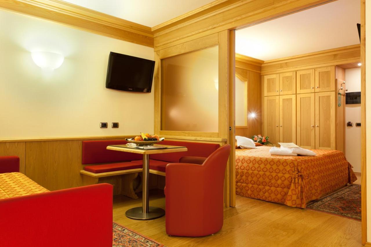 Hotel Baita Montana Livigno Extérieur photo